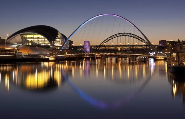 Gateshead Tyne and Millennium bridges at sundown 000015105178 Large jpg