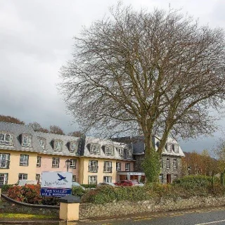 The Innisfallen Hotel