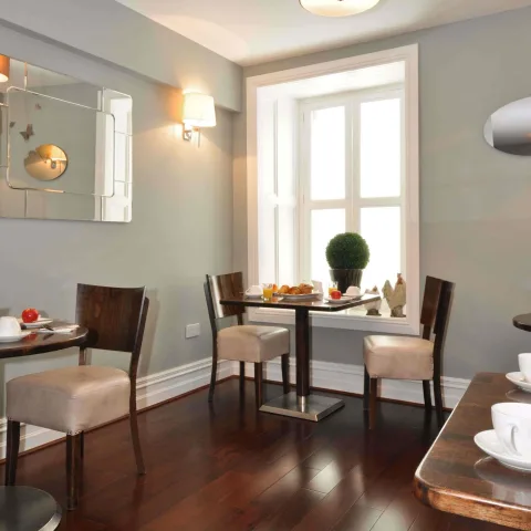 7 Cross Street Boutique Hotel