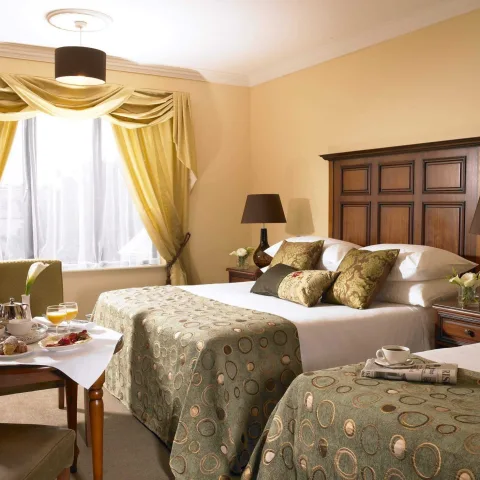 The Castlecourt Hotel