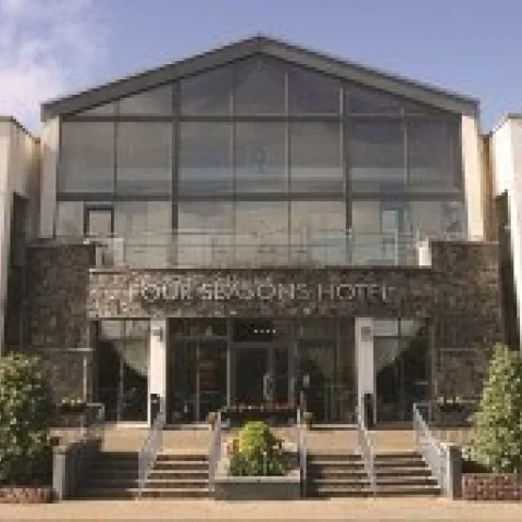 Four Seasons Hotel Carlingford