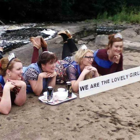 Lovely Girls Competition