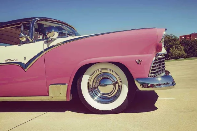 Pink 1955 Ford Crown Victoria classic car 000046770884 Large jpg